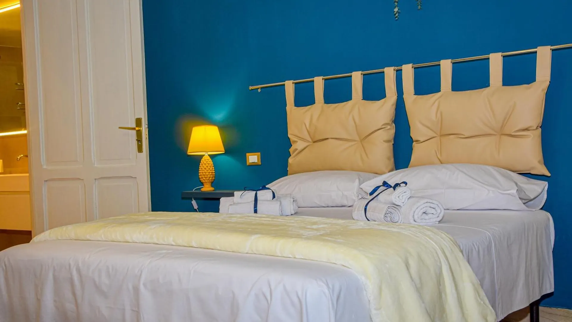Bed & Breakfast Bed and Breakfast Alba E I Mori Palermo Italia